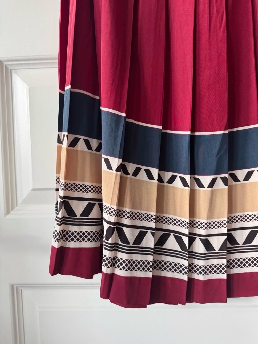 Vintage Liz Claiborne 2 Piece Set Geometric Midi Skirt Blouse - Picture 10 of 14